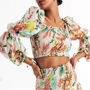 PATBO
Oasis Smocked Crop Top
